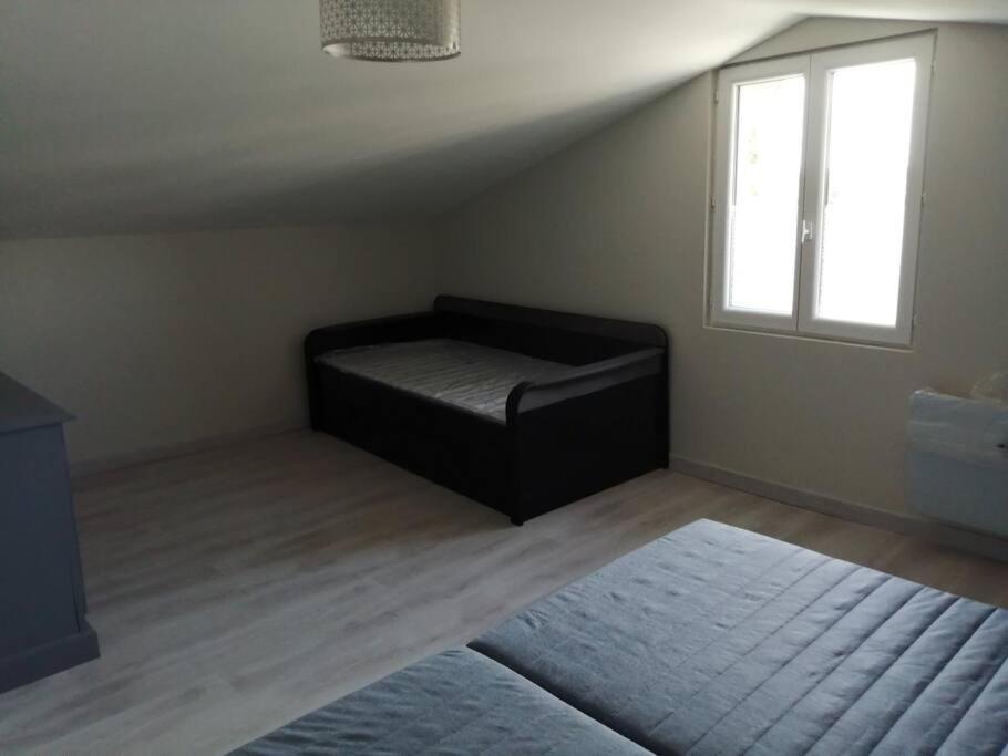 Gite Bin Benaise Draps Et Serviettes Compris Pamproux Extérieur photo